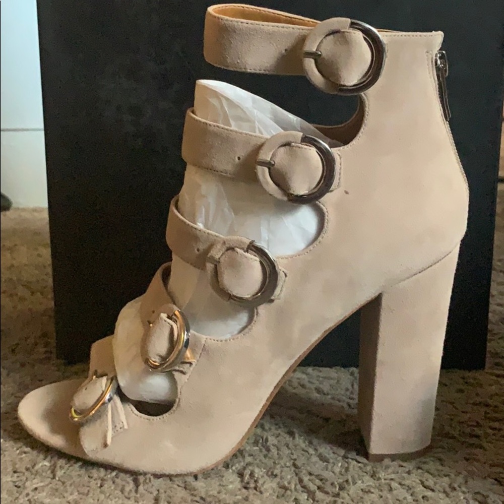 Kendall + Kylie Evie booties